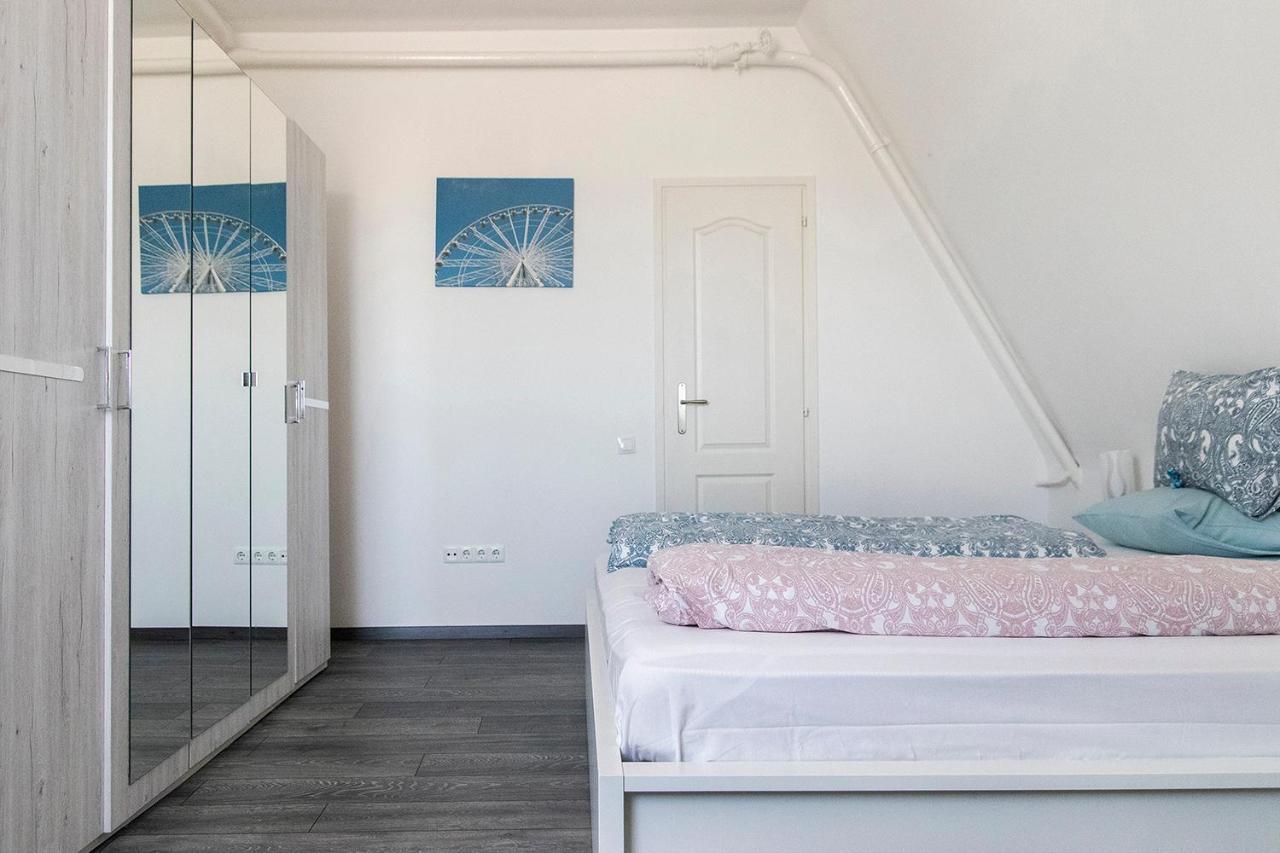 Helena Apartment With View On St. Stephan'S Basilica Budapest Exterior foto