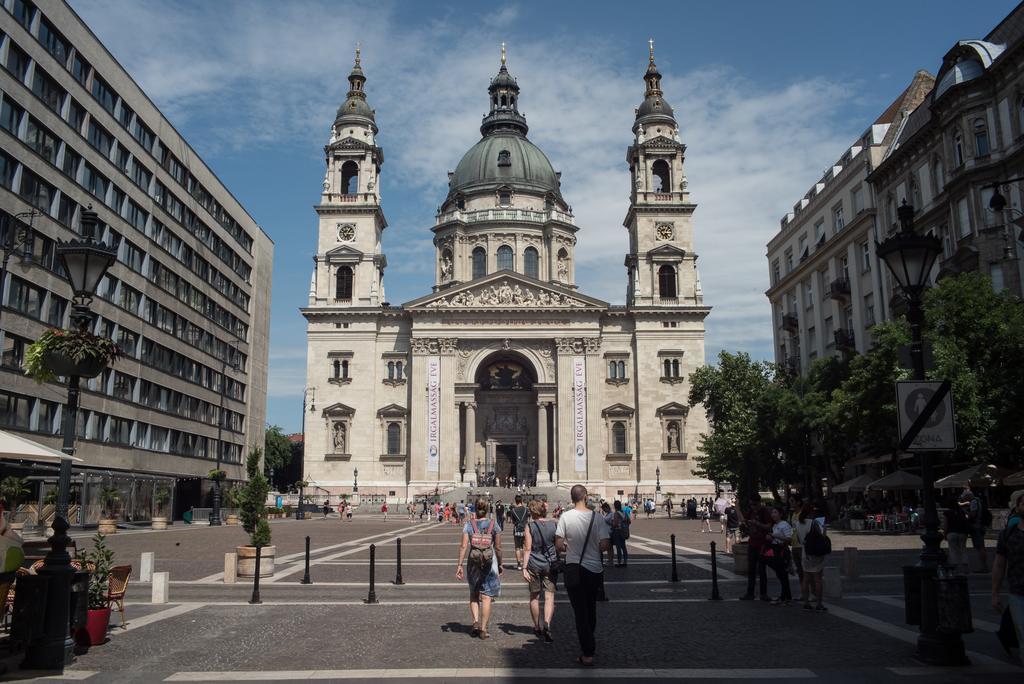 Helena Apartment With View On St. Stephan'S Basilica Budapest Exterior foto